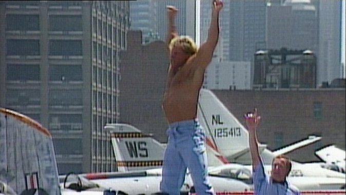 1993_07_05_WWF_Monday_Night_Raw_Episode_24_SHD