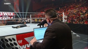 WWE_Monday_Night_Raw_2011_06_20_SHD