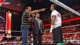 WWE_Monday_Night_Raw_2011_08_29_SHD